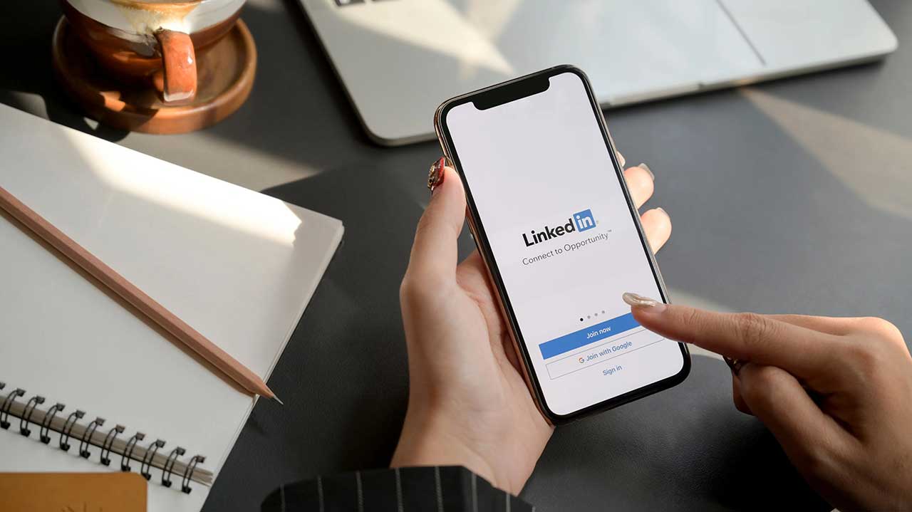 Pourquoi et comment utiliser LinkedIn pour votre entreprise ?